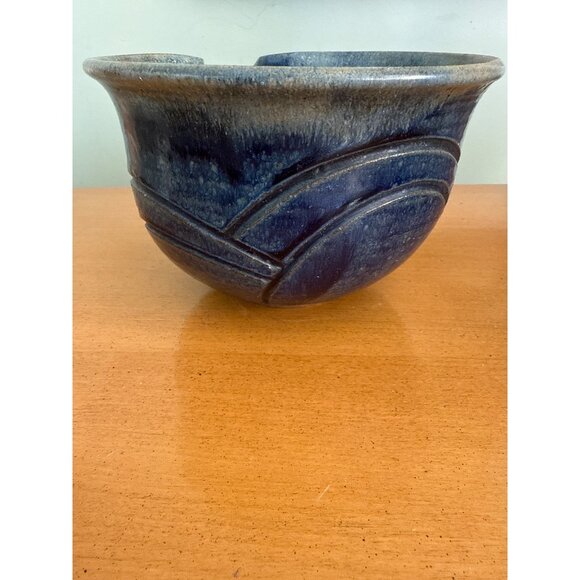 Vintage 1982 Signed Blue Glazed Ceramic Mixing Bowl With Pour Spout Handcrafted - Picture 3 of 6